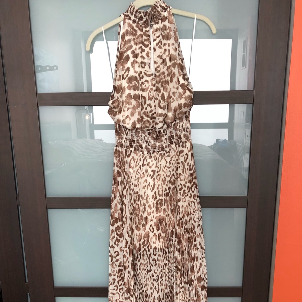 Leopard print midi dress